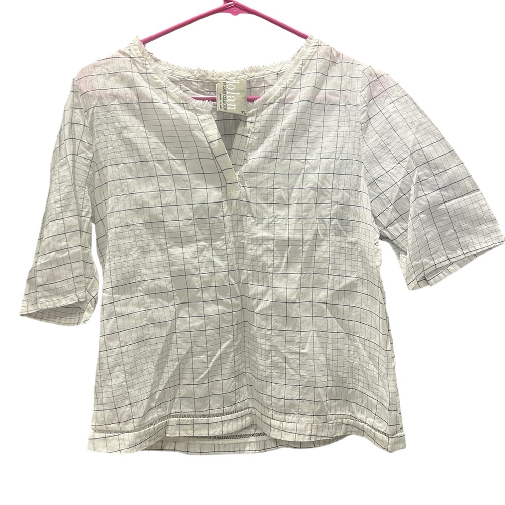 Dolan Left Coast White Navy Short Sleeve Blouse